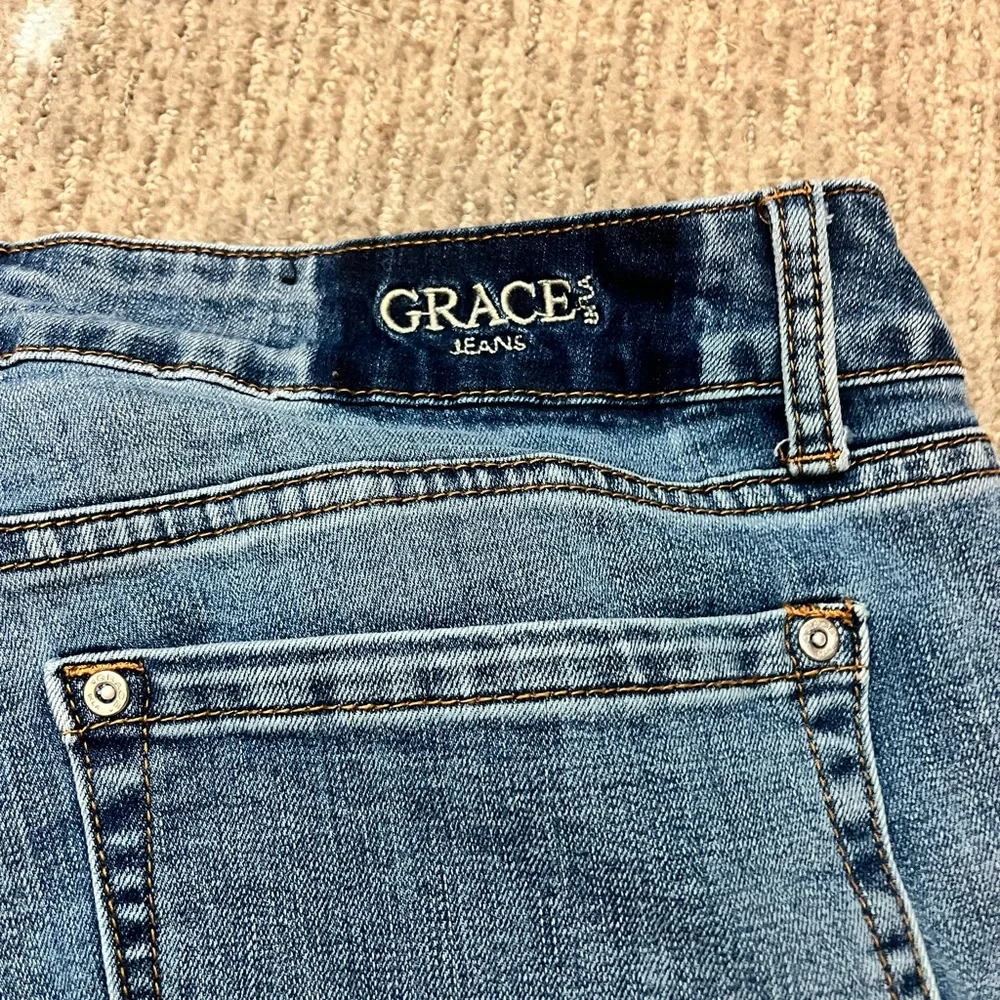 Distressed Grace Blue Jeans - Picture 8 of 8